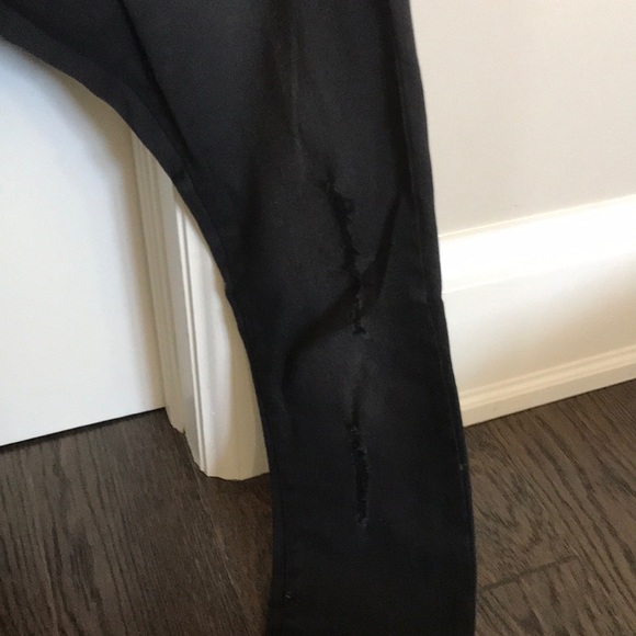 Women’s Skinny Jeans - Picture 5 of 7